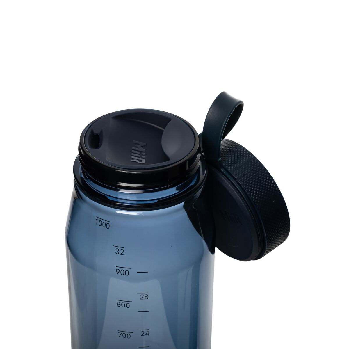 everywhere-bottle-r0 WebPDP-33oz_Everywhere_Bottle_TidalBlue__EWB1PN32215_X2Studio_TetherTwist.jpg