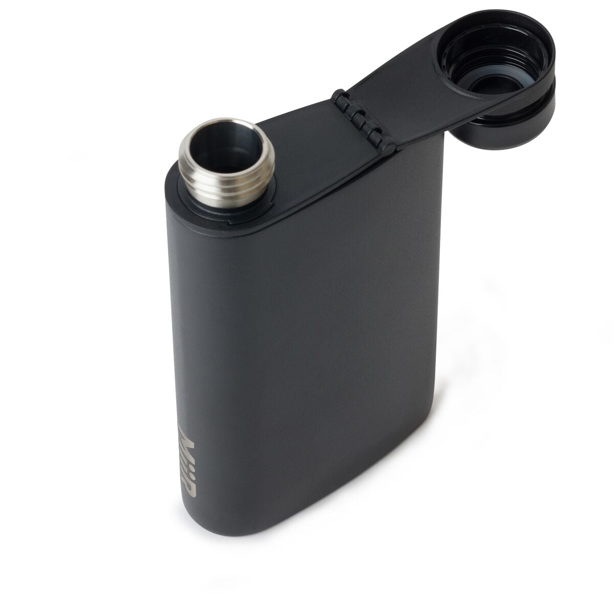 father-s-day-2026-flask-l2 WebPDP-Flask_Black_Studio_1022_45Deg_Open__FLK1SSOS002.jpg