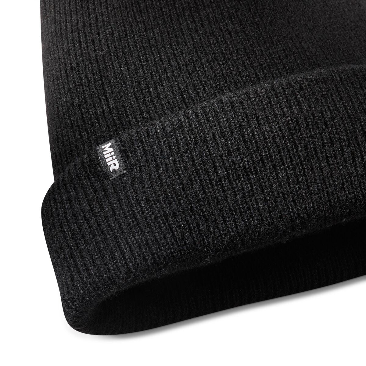 recycled-cashmere-beanie-r9 WebPDP-Recycled_Cashmere_Luxe_Beanie_Studio_Detail__BNE004002OS.jpg