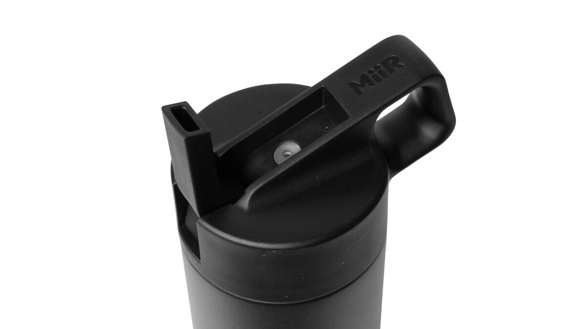 straw-bottle-x4 WebPDP-Straw_Lid_2_Black_Studio_0221_45deg_Open__WMB1SL20002.jpg